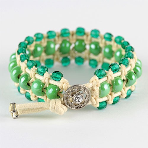 bracciale a macrame smeraldo retro